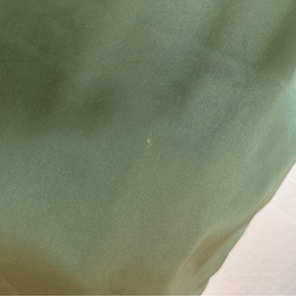 Abercrombie & Fitch Sculpting Stretch Satin Midi Dress - Picture 5 of 7